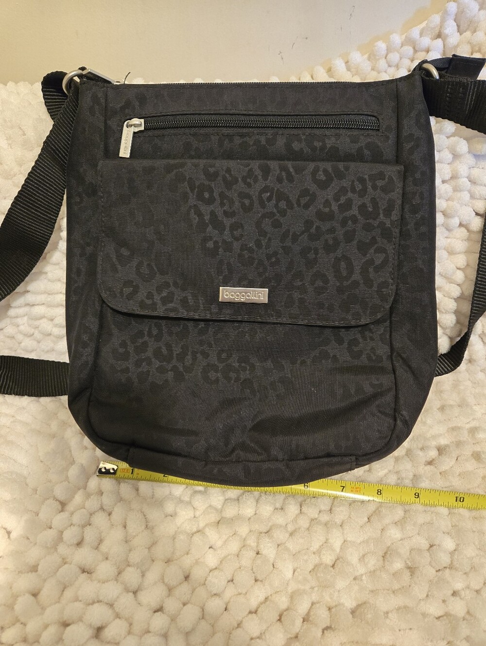 Baggallini Black Tone-On-Tone Leopard Crossbody